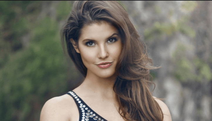Amanda Cerny Wiki, Height, Weight, Age, Boyfriend, Biography & More 2 Amanda Cerny