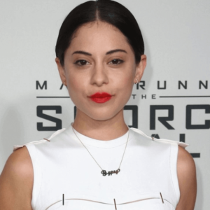 Rosa Salazar Wiki, Height, Weight, Age, Boyfriend, Biography & More 5 rosa salazar