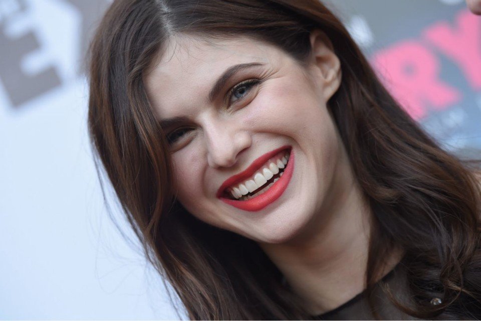 Alexandra Daddario Net Worth