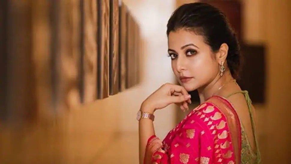 Koel Mallick Net Worth Age, Height, Weight, Education, Career & Physical Traits 2 Koel Mallick