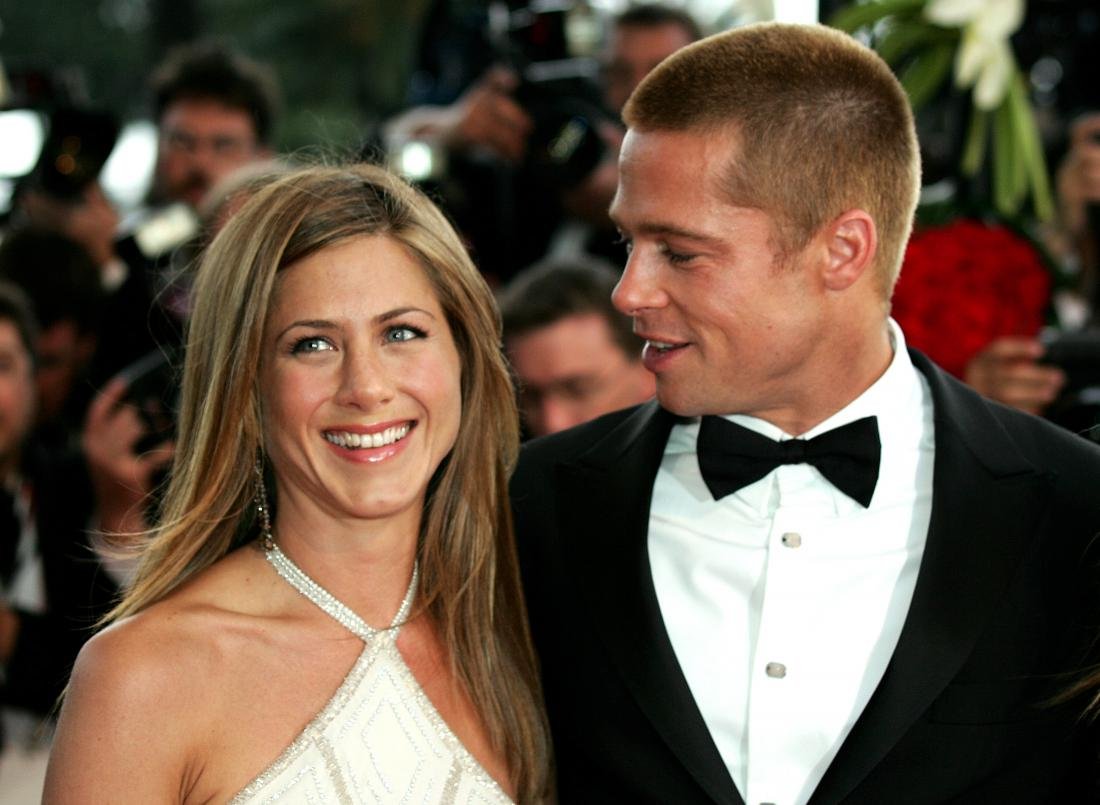 Brad Pitt Apologized and Jennifer Aniston