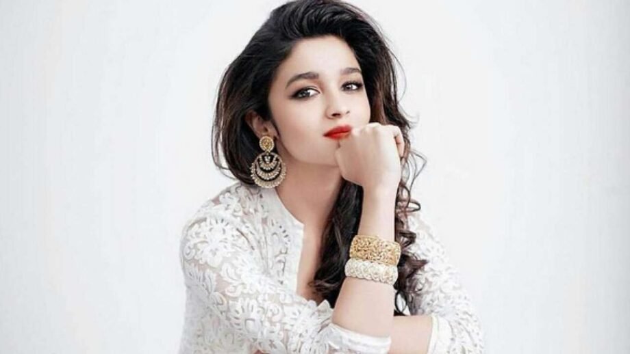 Top 10 Richest Bollywood Actresses: Age, Height, Weight, Date of Birth, Movies and Biography 5 Alia Bhatt