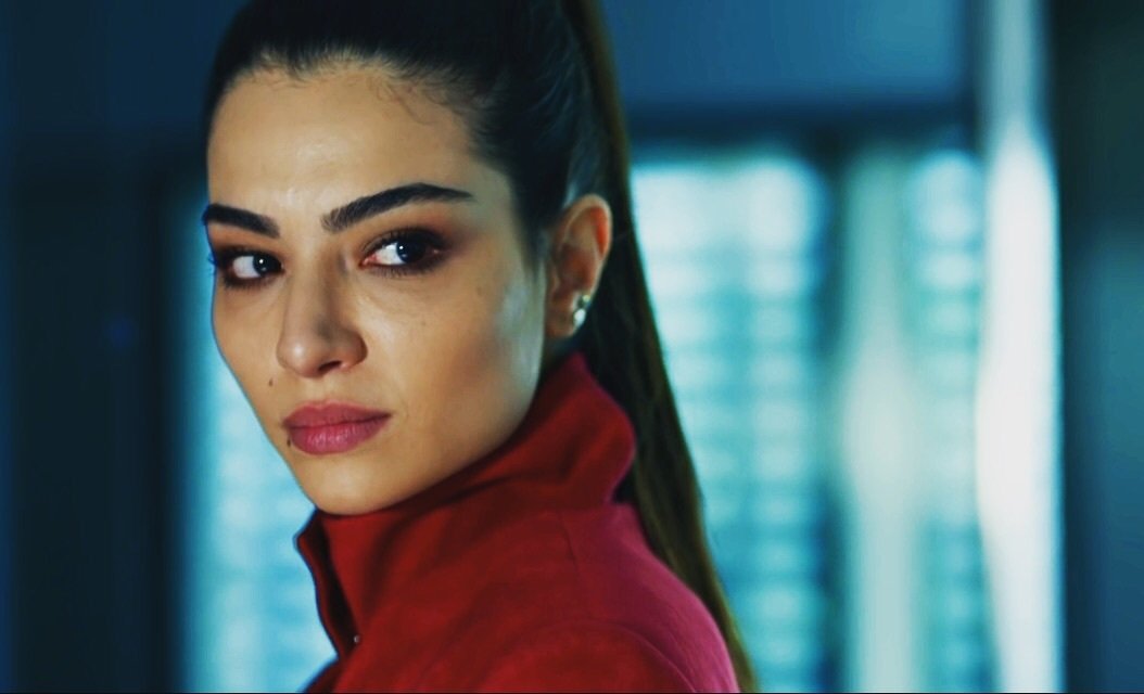 Melisa Aslı Pamuk