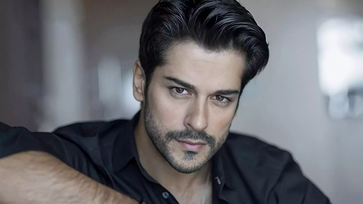 Burak Özçivit