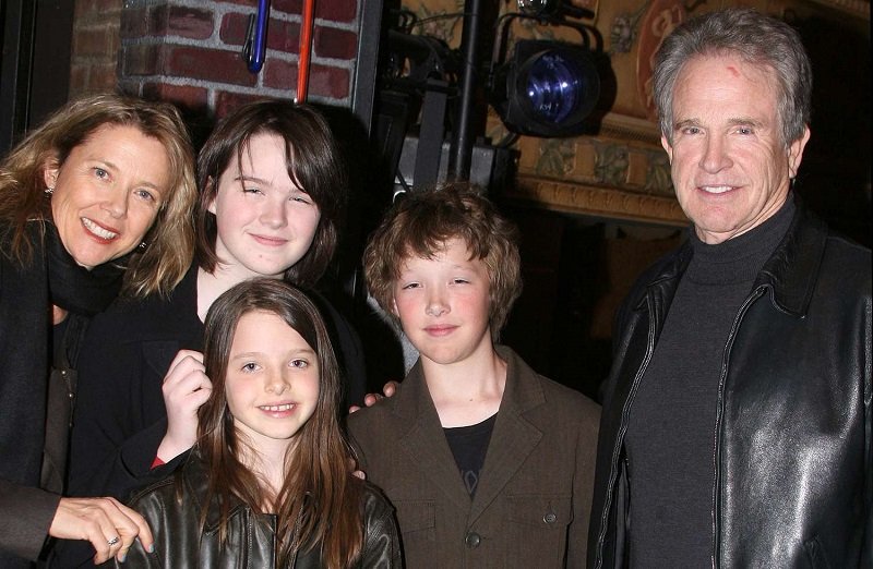 Annette Bening family