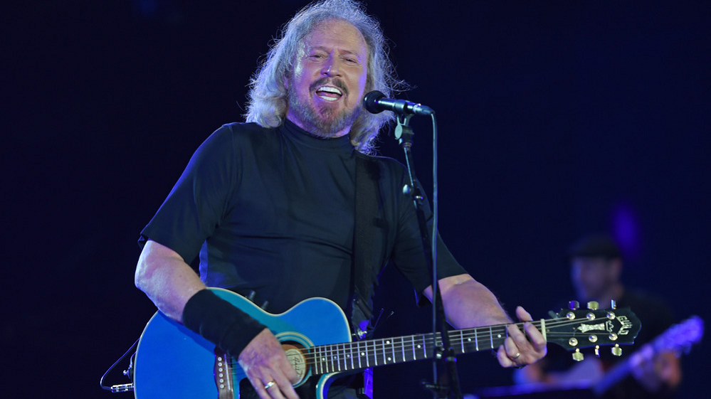 Barry Gibb Early Life, Net Worth, Height, Achievements, Body Measurements 3 Barry Gibb career