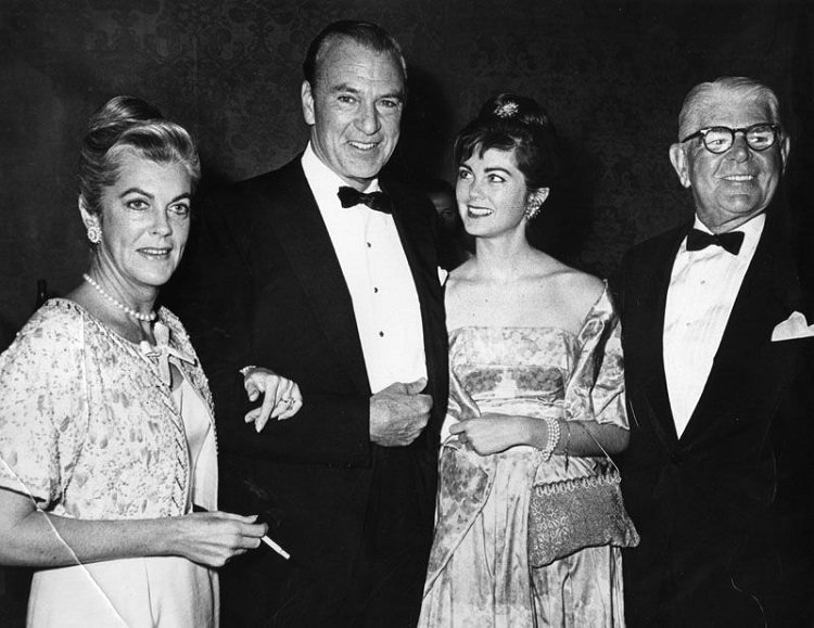 Gary Cooper Height, Weight, Age, Body Statistics 3 Gary Cooper family