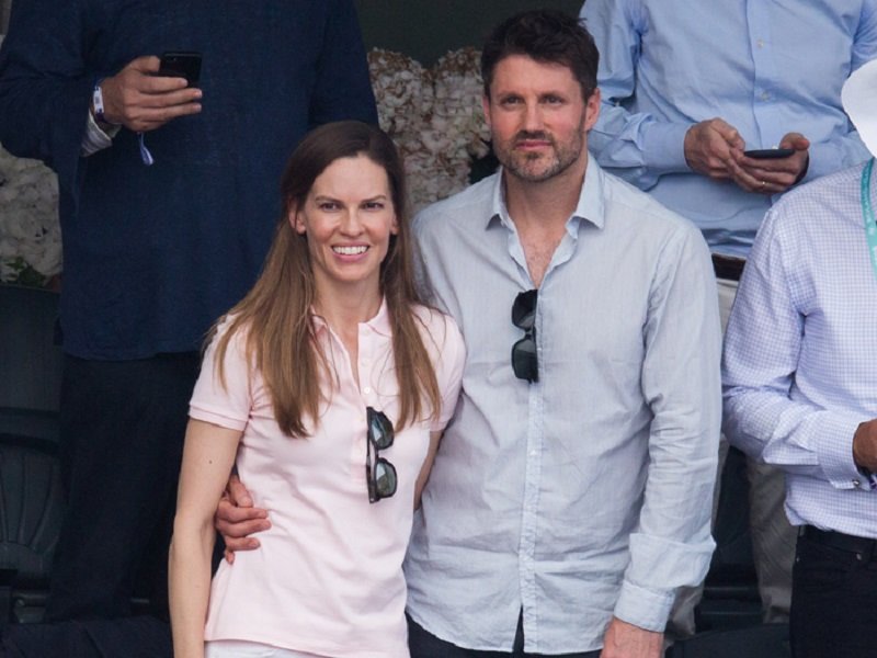Hilary Swank - Height, Weight, Personal Life, Career, Vital Stats 4 Hilary Swank personal life