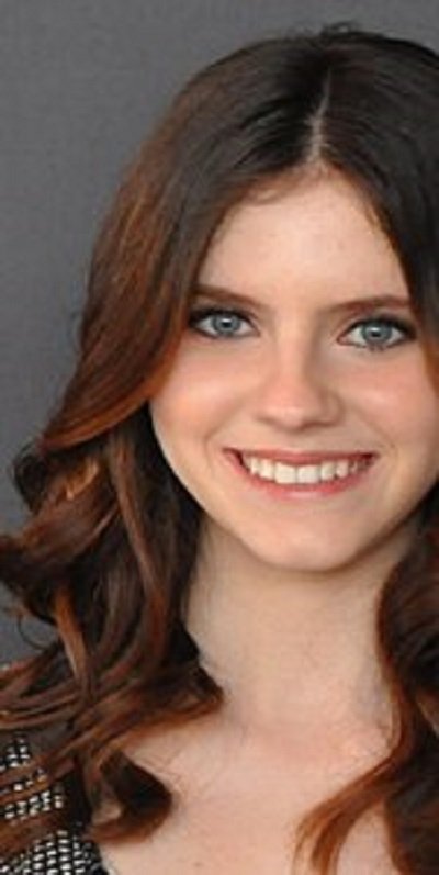 Kara Hayward - Wiki, Height, Age, Husband, Professional Life 2 Kara Hayward career