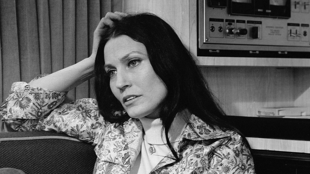 Loretta Lynn Height, Weight, Age, Body Statistics 4 Loretta Lynn career