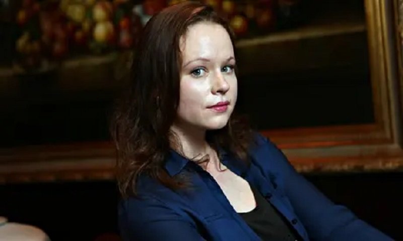 Thora Birch Biography, Career, Personal Life, Physical Characteristics 3 Thora Birch career