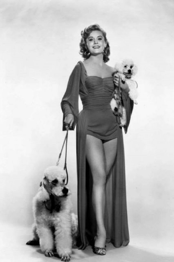 rhonda fleming height