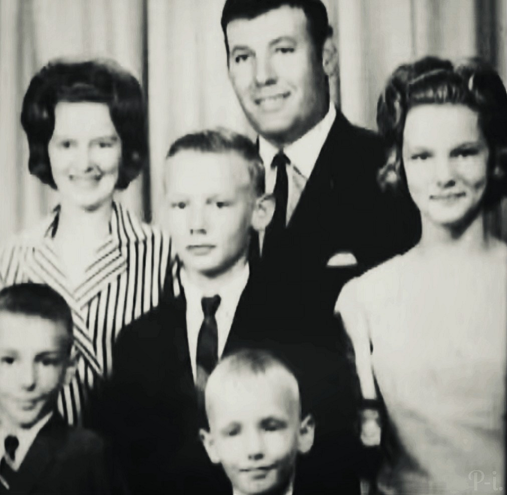 Carl Perkins - Biography, Height, Life Story 3 Carl Perkins Family