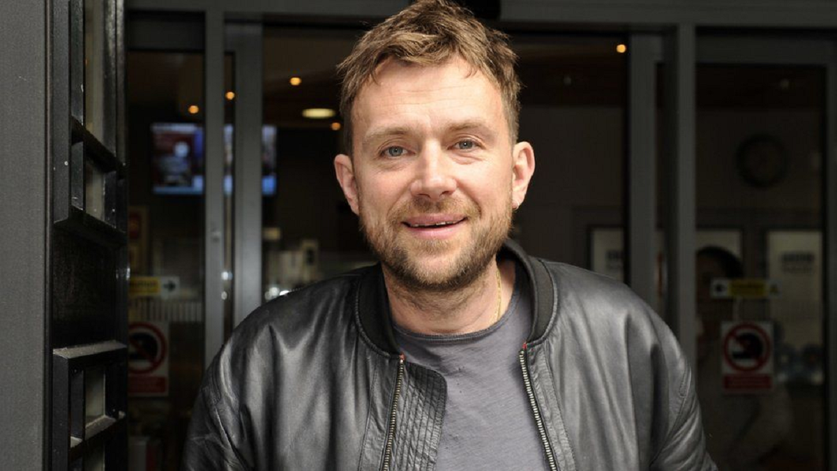 Damon Albarn Height, Weight, Net Worth, Personal Facts, Career Journey Physical Attributes 3 Damon Albarn