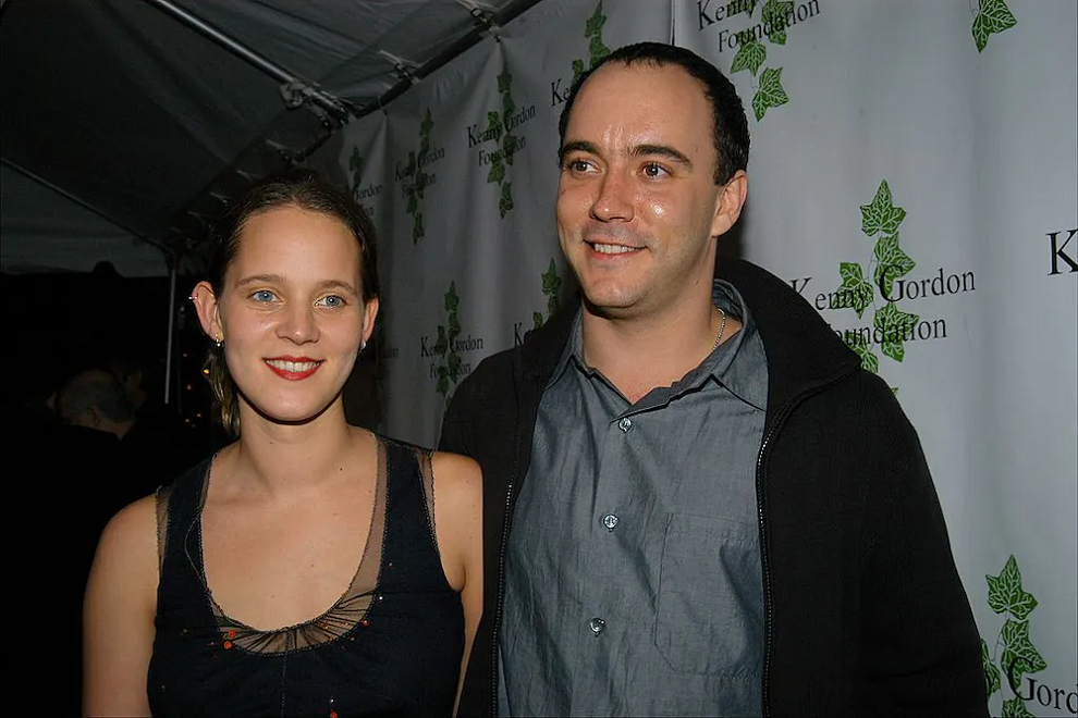 Dave Matthews Height, Weight, Net Worth, Personal Facts, Career Journey Physical Attributes 3 Dave Matthews Family