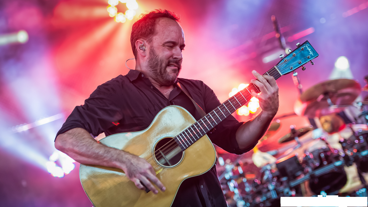 Dave Matthews Height, Weight, Net Worth, Personal Facts, Career Journey Physical Attributes 5 Dave Matthews