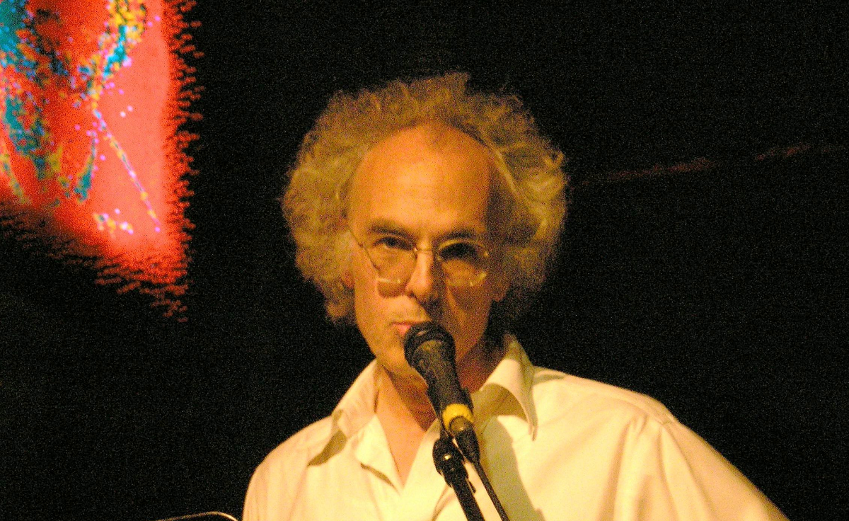 David Gates - Height, Weight, Net Worth, Personal Details 6 David Gates