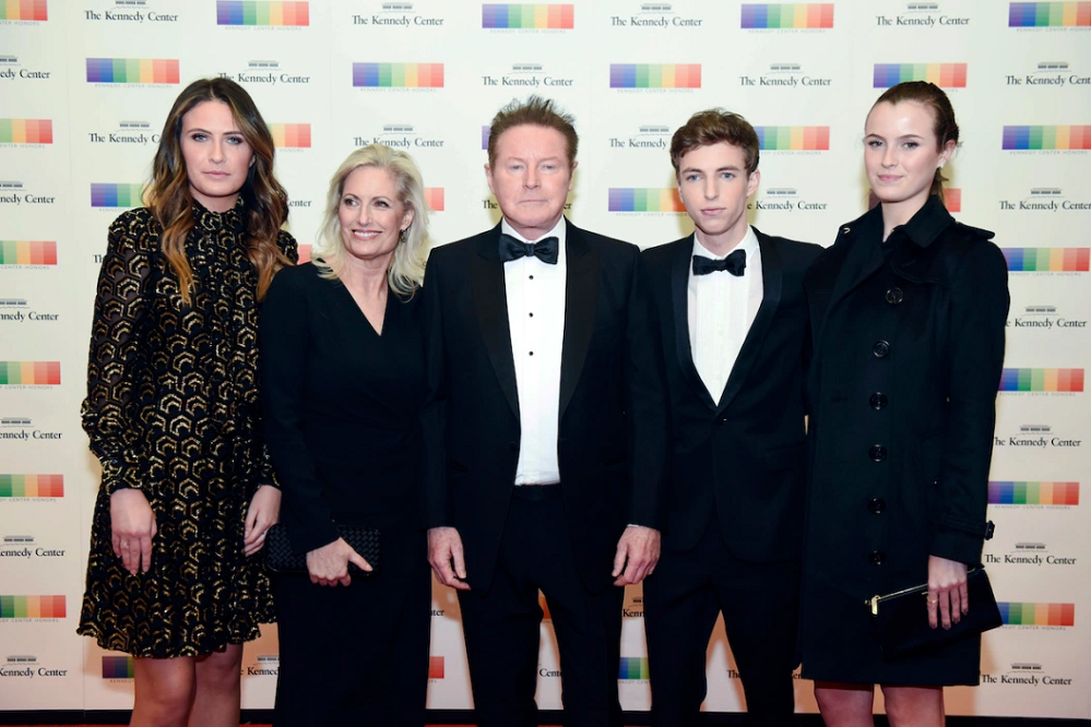 Don Henley Biography, Career, Personal Life, Physical Characteristics 3 Don Henley Family