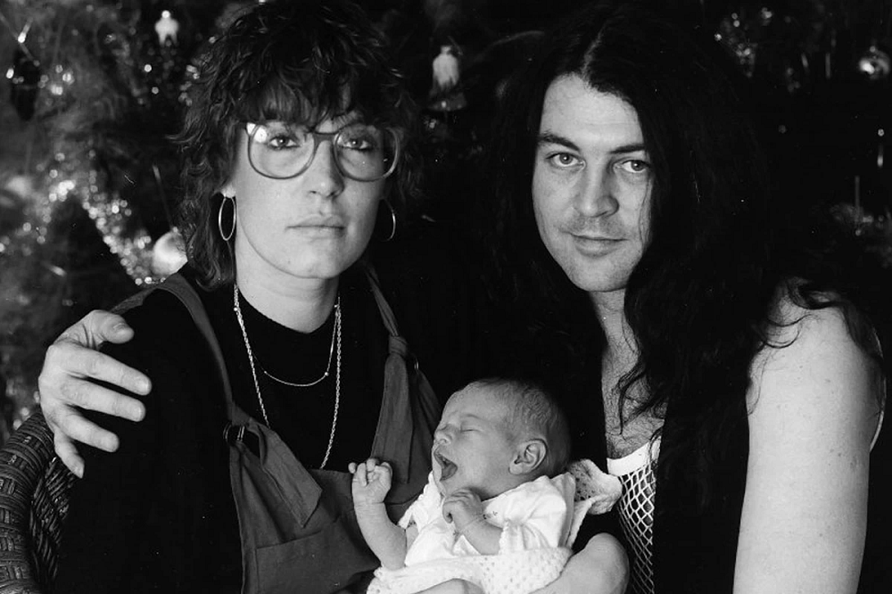 Ian Gillan Height, Weight, Interesting Facts, Career Highlights, Physical Appearance 3 Ian Gillan Family