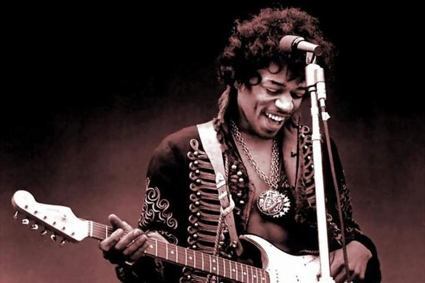 Jimi Hendrix - Height, Weight, Personal Life, Career Vital Stats 7 Jimi Hendrix