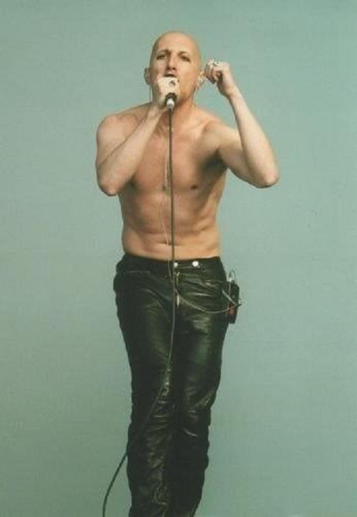 Maynard James Keenan - Height, Weight, Net Worth, Personal Details 2 Maynard James Keenan Height