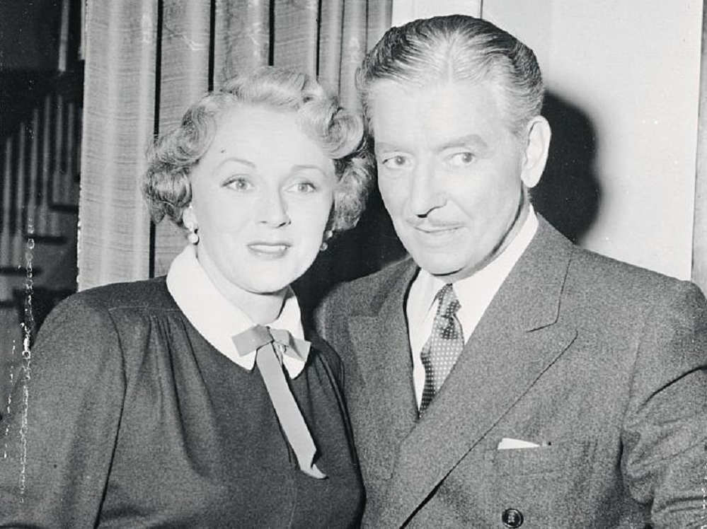 Ronald Colman - Height, Weight, Personal Life, Career, Vital Stats 3 Ronald Colman Family