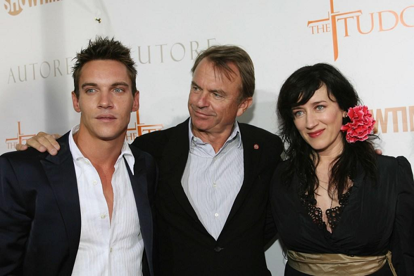 Sam Neill - Biography, Height, Life Story 3 Sam Neill Family