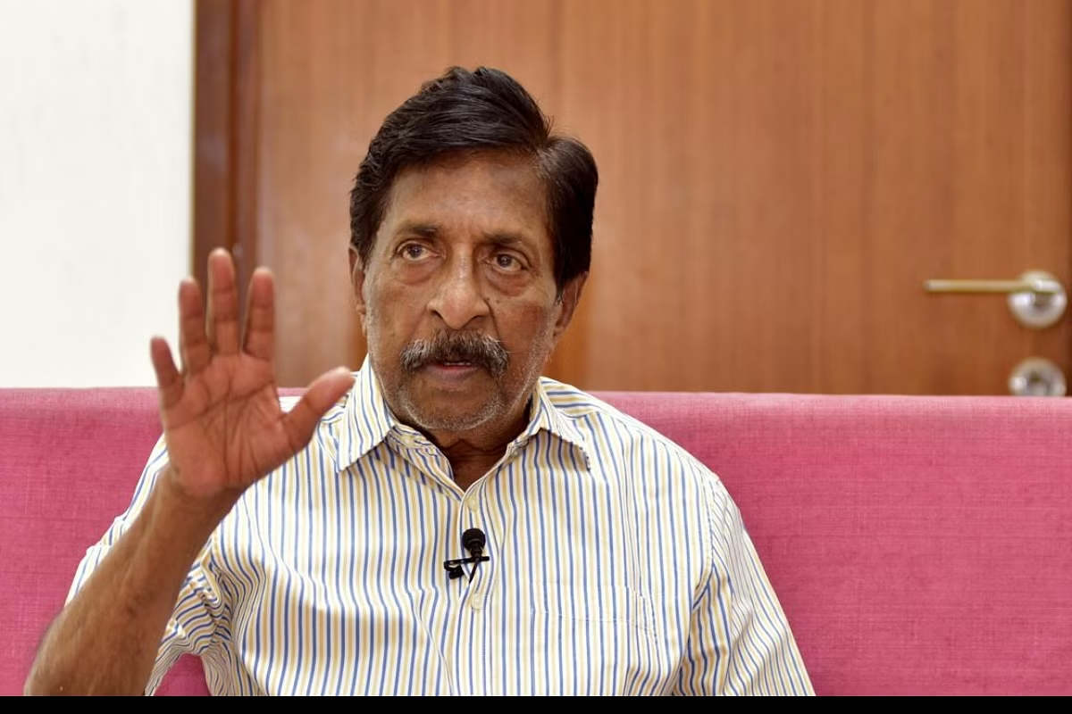 Sreenivasan Biography, Age, Height, Wife, Net Worth, Family 4 Sreenivasan career
