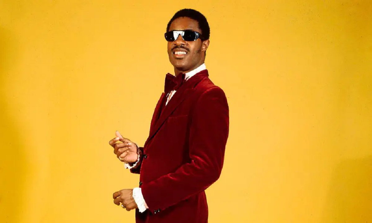 Stevie Wonder Net Worth Age, Height, Weight, Education, Career Physical Traits 7 Stevie Wonder