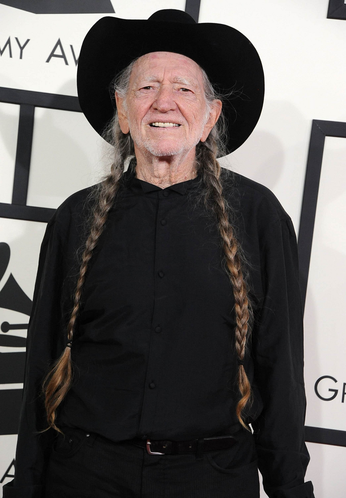 Willie Nelson Height