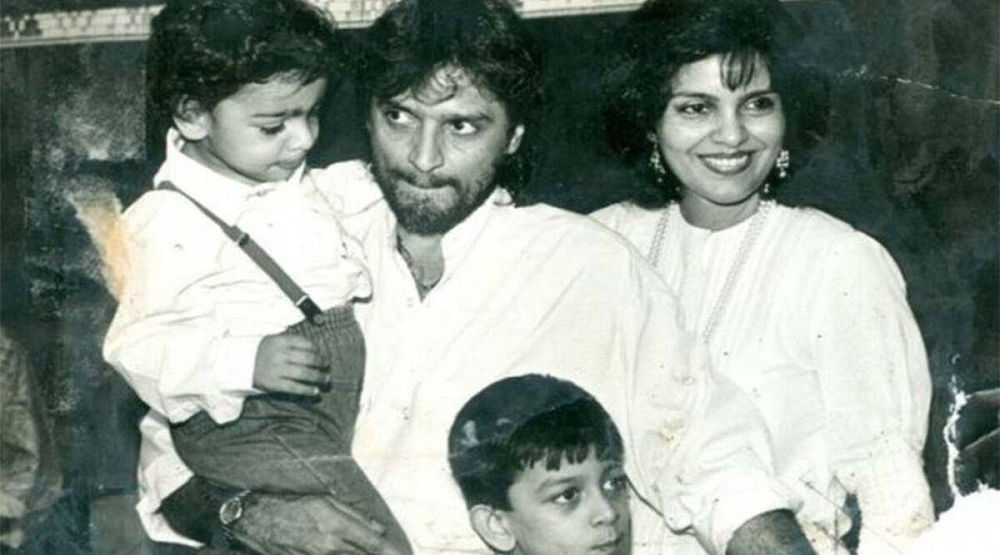 Zeenat Aman - Biography, Height, Life Story 3 Zeenat Aman Family