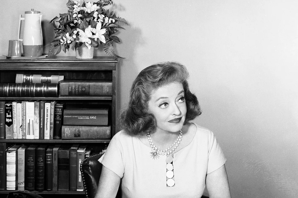 Bette Davis Biography, Career, Personal Life, Physical Characteristics 3 Bette Davis career