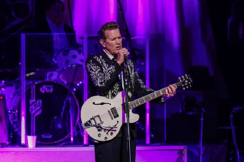 Chris Isaak Height