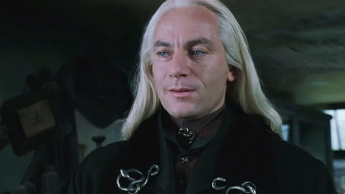 Jason Isaacs