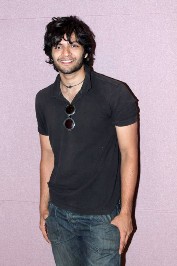 Javed Ali Biography, Age, Height, Wife, Net Worth, Family 2 Javed Ali Height