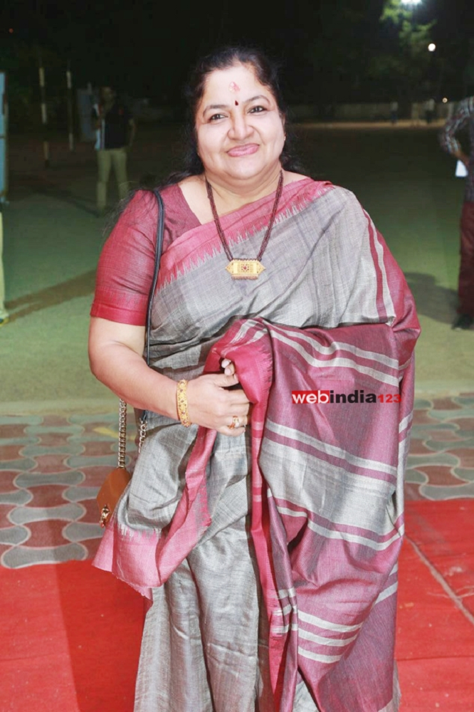 K S Chithra Height