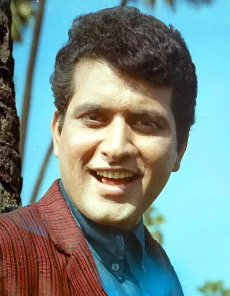 Manoj Kumar Height