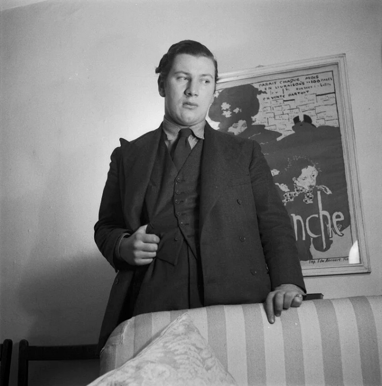 Peter Ustinov Net Worth Age, Height, Weight, Education, Careerm, Physical Traits 2 Peter Ustinov Height