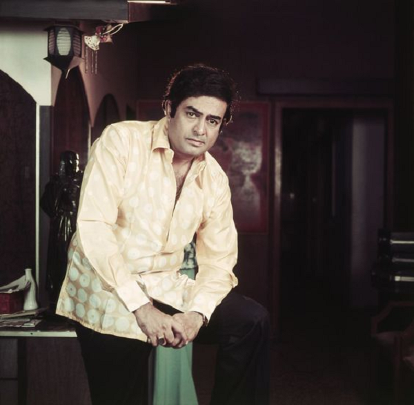 Sanjeev Kumar Height