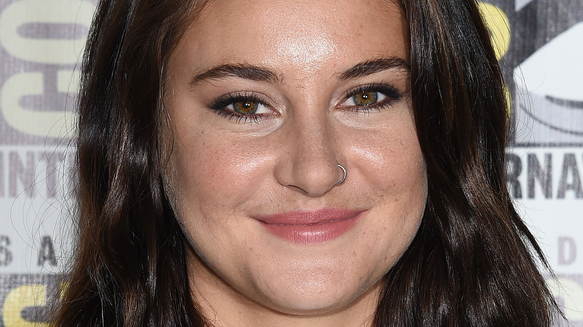 Shailene Woodley - Height, Weight, Personal Life, Career, Vital Stats 5 Shailene Woodley