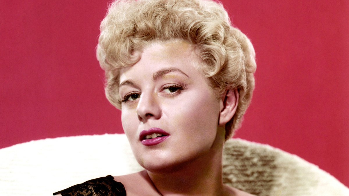 Shelley Winters Net Worth, Bio, Age, Height, Religion, Education 3 Shelley Winters