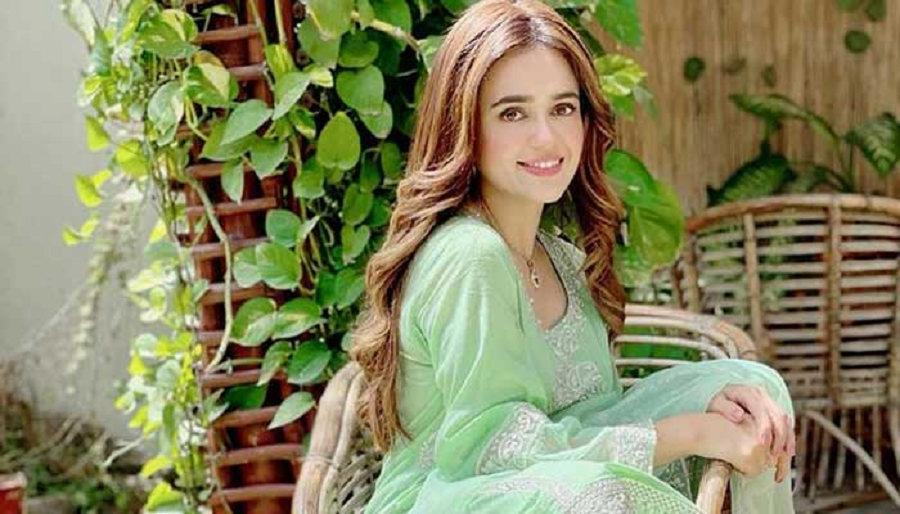 Sumbul Iqbal Net Worth, Bio, Age, Height, Religion, Education 8 Sumbul Iqbal
