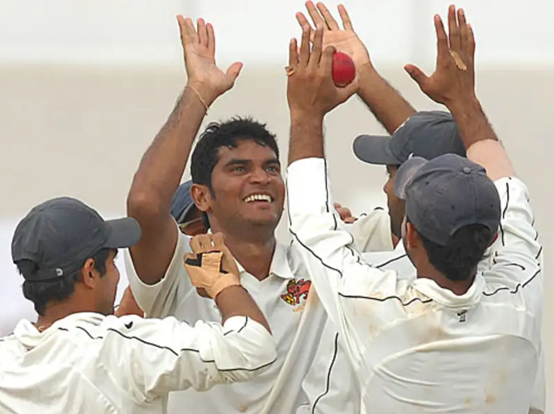 Aavishkar Salvi career