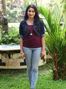 Aditi Ravi Height, Weight, Interesting Facts, Career Highlights, Physical Appearance 2 Aditi Ravi Height