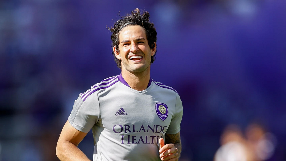 Alexandre Pato: A Journey Of Height, Weight, Age, Career, And Success 4 Alexandre Pato career