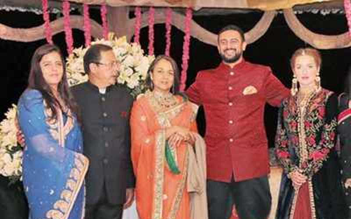 Arunoday Singh – Income, Family, Height, Professional Achievements 3 Arunoday Singh Family