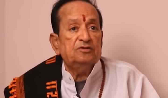 Arvind Trivedi Career