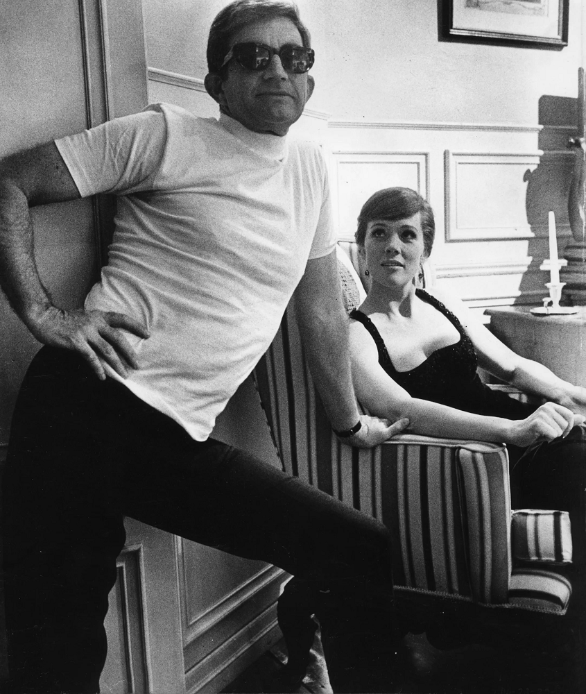 Blake Edwards World: Revealing Weight, Age, Husband, Biography, Family Facts 2 Blake Edwards Height