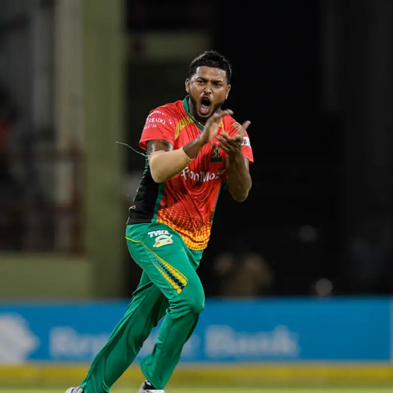 Chandrapaul Hemraj Height