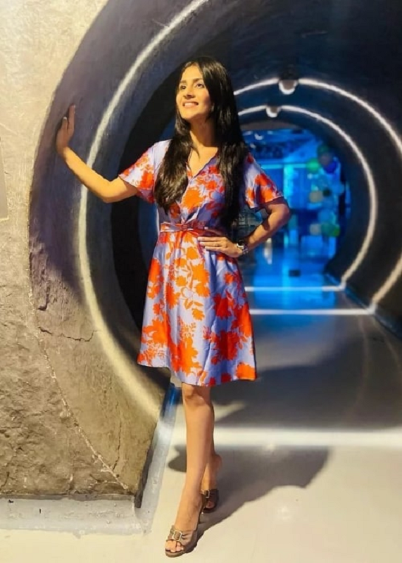 Deepa Sannidhi Weight, Age, Husband, Biography, Family Facts 2 Deepa Sannidhi Height